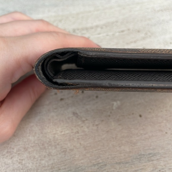 Louis Vuitton authentic men’s wallet great condition - Picture 4 of 5